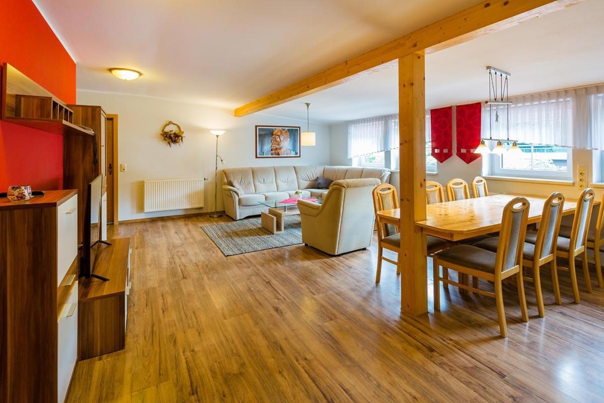 Hotel & Ferienwohnungen Bohlenblick Saalfeld Saale Εξωτερικό φωτογραφία